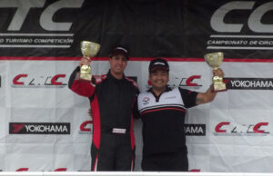 Este sábado Roger Velásquez va por el triunfo en “Las 6 Horas Peruanas”