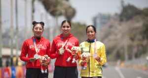 Kimberly García logró la medalla de oro en la prueba de marcha 21 kilómetros de los Juegos Bolivarianos Ayacucho-Lima 2025