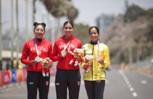 Kimberly García logró la medalla de oro en la prueba de marcha 21 kilómetros de los Juegos Bolivarianos Ayacucho-Lima 2025