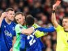Expulsan a jugador del Everton por pegarle a su compañero, en triunfo ante el United 1-0