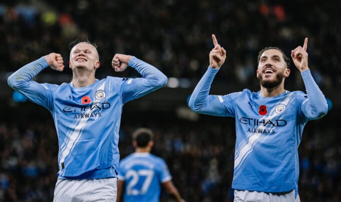 Manchester City le ganó a Bournemouth 3-1 y es ahora escolta del líder Arsenal en la Premier