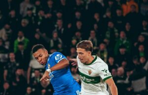 Real Madrid salvó empate ante Elche 2-2 y sigue de líder solitario en la Liga de España