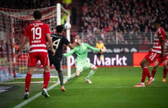 Bayern Múnich salvó el empate en final ante el Union Berlín que quedó 2-2 y sigue de líder