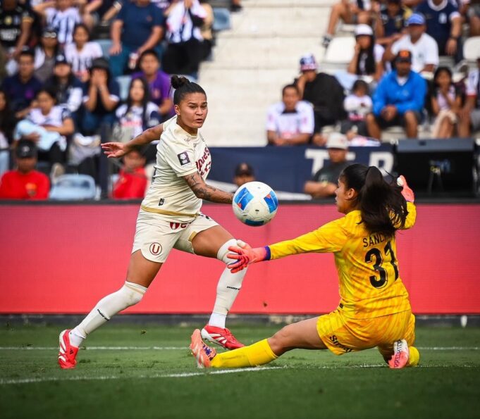 Universitario se adjudicó el Clausura de la Liga Femenina de Fútbol al vencer por penales a Alianza 4-2