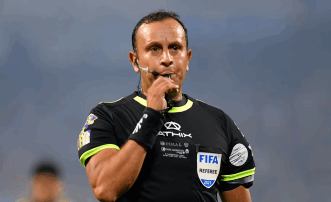 Árbitro argentino Darío Herrera conducirá la final de Libertadores entre Flamengo y Palmeiras