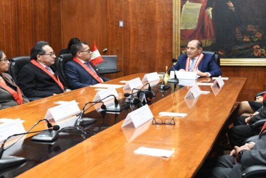 Jefe de la ANC-PJ insta a jueces de Ayacucho a combatir el retardo y fortalecer vocación de servicio