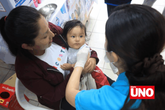 Minsa lanza campaña nacional de vacunación para cerrar brechas en inmunización infantil