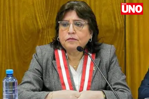 Delia Espinoza se victimiza y alega «plan cerco» del Congreso para evadir su inhabilitación