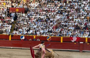 UN FIN DE SEMANA DE “NO HAY BILLETES” Y UN SEBASTIAN CASTELLA QUE VUELVE ABRIR LA PUERTA GRANDE EN ACHO PESE A SU LOTE Y UNA MALA ESTOCADA