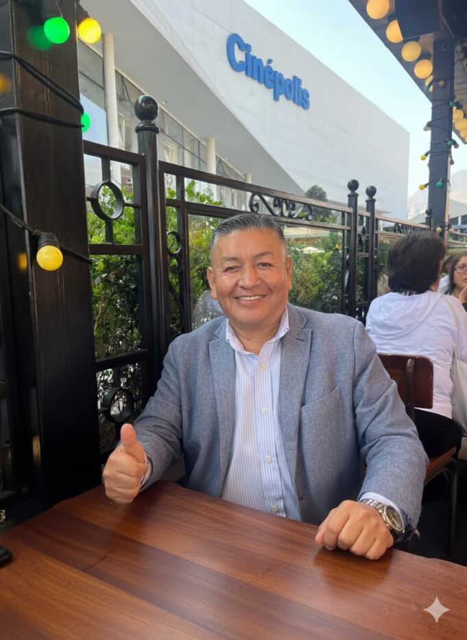 «Fenómeno outsider marcará la elección 2026», afirma analista político, Alejandro Ramírez.