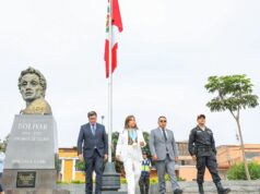 Gobierno impulsa fortalecimiento de identidad nacional con izamiento de la Bandera Nacional en la Plaza Bolívar