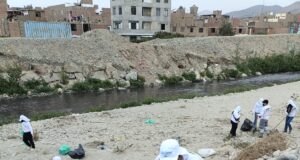 Retiran 39 toneladas de residuos del río Chillón