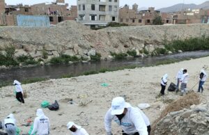 Retiran 39 toneladas de residuos del río Chillón