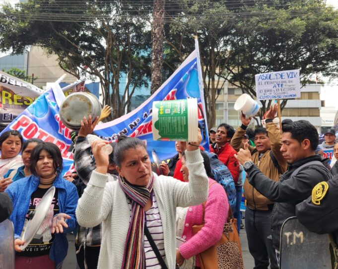 Miles de familias se quedan sin agua