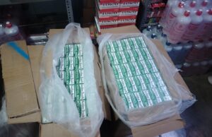 POLICÍA INCAUTA MILES DE CIGARRILLOS ILEGALES EN INMEDIACIONES DEL MERCADO CENTRAL