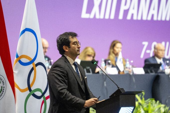 No está sancionado por el CAL: Se cae campaña de difamación contra Renzo Manyari