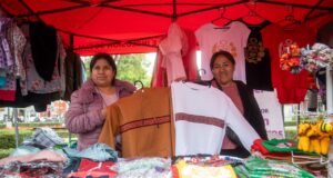 MIDIS a través de Foncodes impulsa autonomía económica de mujeres de ollas comunes y comedores populares en feria “Mujer Emprendedora 2025”