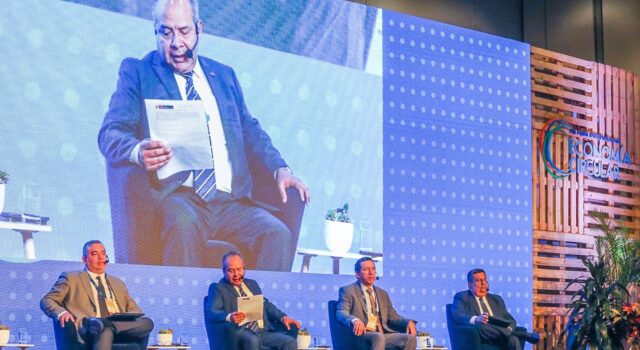 MIDAGRI impulsa la economía circular en el agro durante foro internacional en Lima