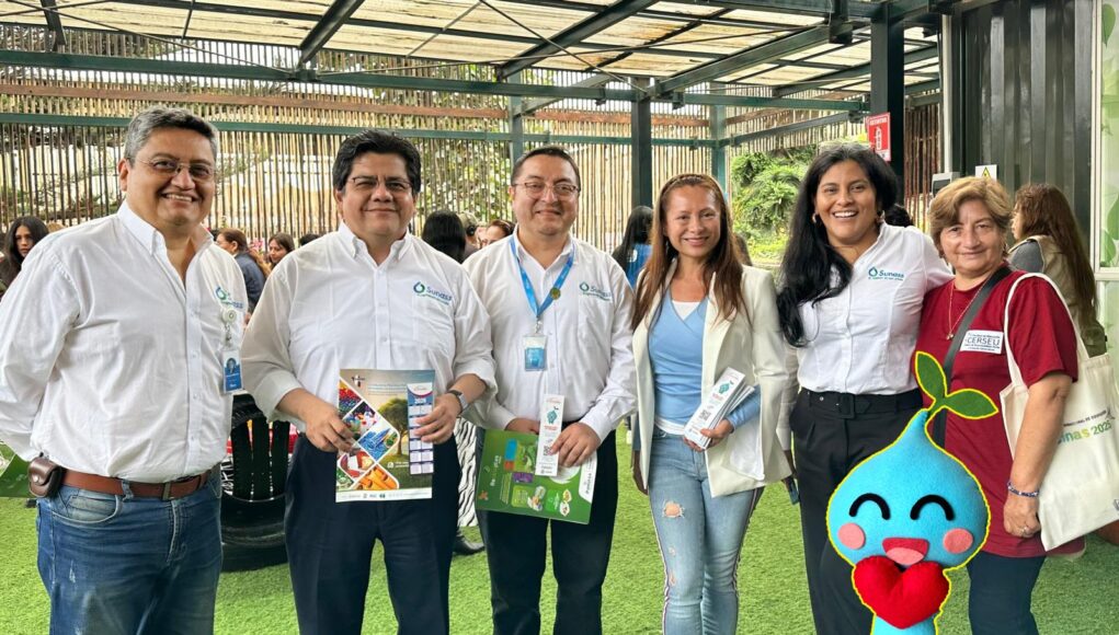 E-SwissMar y UNMSM brillan en la Feria ExpoAgua Educativa Sunass 2025 con un mensaje de cuidado, emociones y conexión