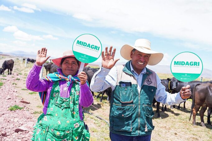 MIDAGRI culmina dos proyectos de riego tecnificado en Puno y eleva la productividad para familias agricultoras