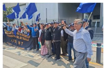 Docentes en pie de lucha