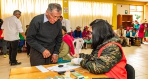 Midis a través de Pensión 65 despliega “carritos y avioncitos pagadores” en 240 localidades alejadas de 16 departamentos del país