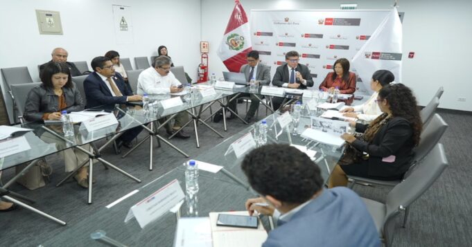 Midis presenta nuevo proceso de compras de alimentación escolar y abre el mercado para todas las empresas