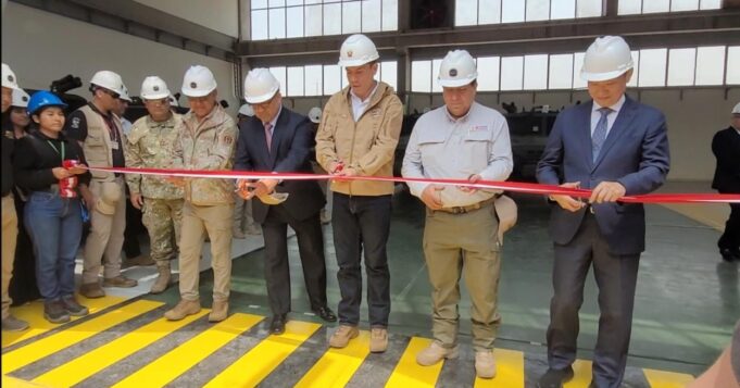 Ministerio de Defensa fortalece capacidades de la FAME con nueva planta de ensamblaje de vehículos especiales y militares