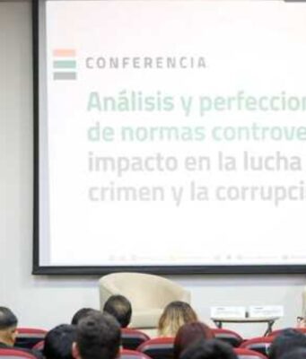 Ministro Martínez remarcó compromiso del Estado en la evaluación rigurosa del impacto real de leyes en labor de los operadores de justicia