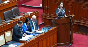 Ministra Lesly Shica sustenta presupuesto 2026 del Midis por S/ 7584 millones para atender a más de 10 millones de peruanos