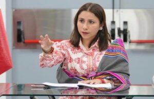 Ministra Lesly Shica anuncia que no claudicará ante presiones y revela cambios en sistema de alimentación escolar