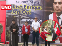 José Jerí regresa a su colegio y encabeza ceremonia de izamiento de bandera