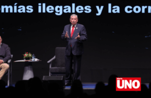Rospigliosi exige «limpieza» del Poder Judicial y propone medidas radicales contra inseguridad en foro empresarial