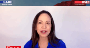 Golpista venezolana desubicada: María Corina Machado pide a peruanos «elegir bien» mientras aplaude intervención de EEUU que dejó 67 muertos