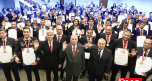 Rospigliosi propone inmunidad penal para policías y militares en ceremonía de homenaje a excombatientes