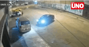 Roban auto a mujer en SMP, la extorsionan y la estafan cuando paga por recuperarlo