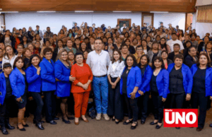 Jerí promete más recursos para el Vaso de Leche mientras se reúne con empresarios de la construcción