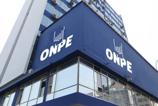 Fiscalía anticorrupción de Lima logra condena para ex gerente de la ONPE por pedir coima a candidata para favorecerla en elecciones