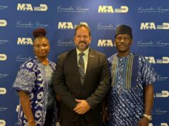 Su excelencia Frances Alghali, viceministra de Asuntos Exteriores y Cooperación Internacional de la República de Sierra Leona en Miami , Florida, EE.UU.