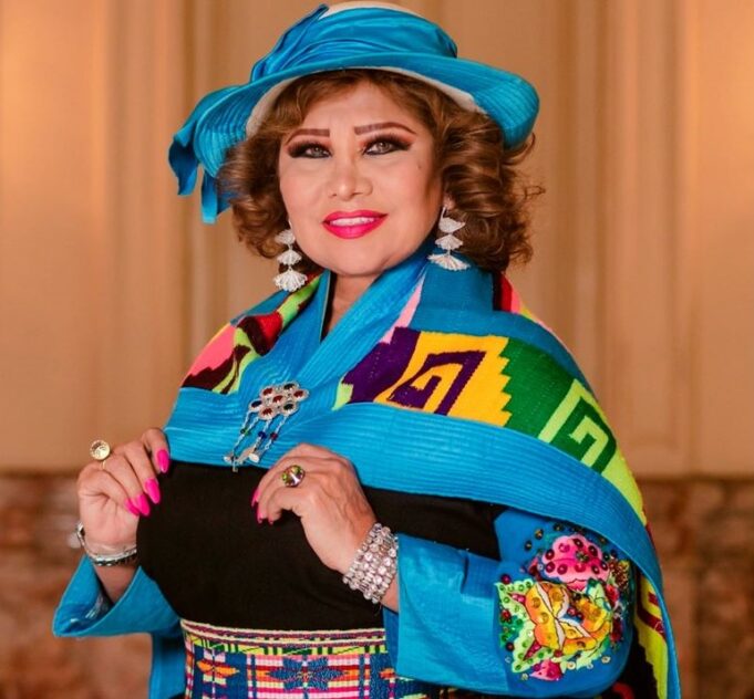 “Arte Puro”: Amanda Portales corona sus Bodas de Diamante en el Gran Teatro Nacional