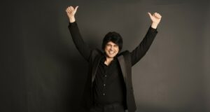 Óscar Gayoso regresa a los escenarios con un show renovado y lleno de humor