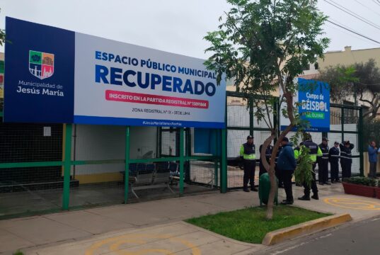 La Municipalidad de Jesús María denuncia que la Federación Peruana de Vóley pretenden apropiarse de terrenos de propiedad del estado