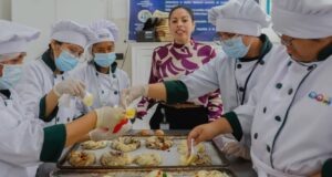 Cuatro CETPROS de Lima Metropolitana reciben importante donación de empresa privada