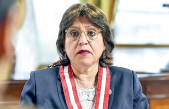 Espinoza hace pataleta: Fiscal Suprema destituida presiona por vía judicial para recuperar el cargo pese a cuestionamientso sobre su gestión