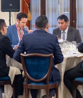 Concurso Nacional del Pisco 2025: Más de 40 catadores evalúan muestras para elegir a los mejores del país