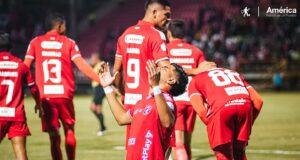 América de Cali con Luis Ramos ganó a Boyacá Chicó 2-0 y se mete -por ahora- a los Cuadrangulares Finales
