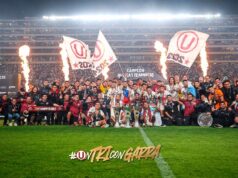 Universitario empató con Garcilaso 0-0 en celebración del Tricampeonato con su hinchada