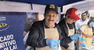 Congresista Héctor Valer impulsa feria “Pescadería del Corazón” para llevar pescado a precios sociales