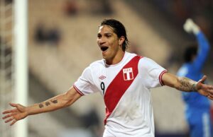 Paolo Guerrero anunció que el 2026 será su última temporada como jugador profesional