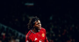 Manchester United volvió a sonreír en la Premier League al vencer a Newcastle 1-0